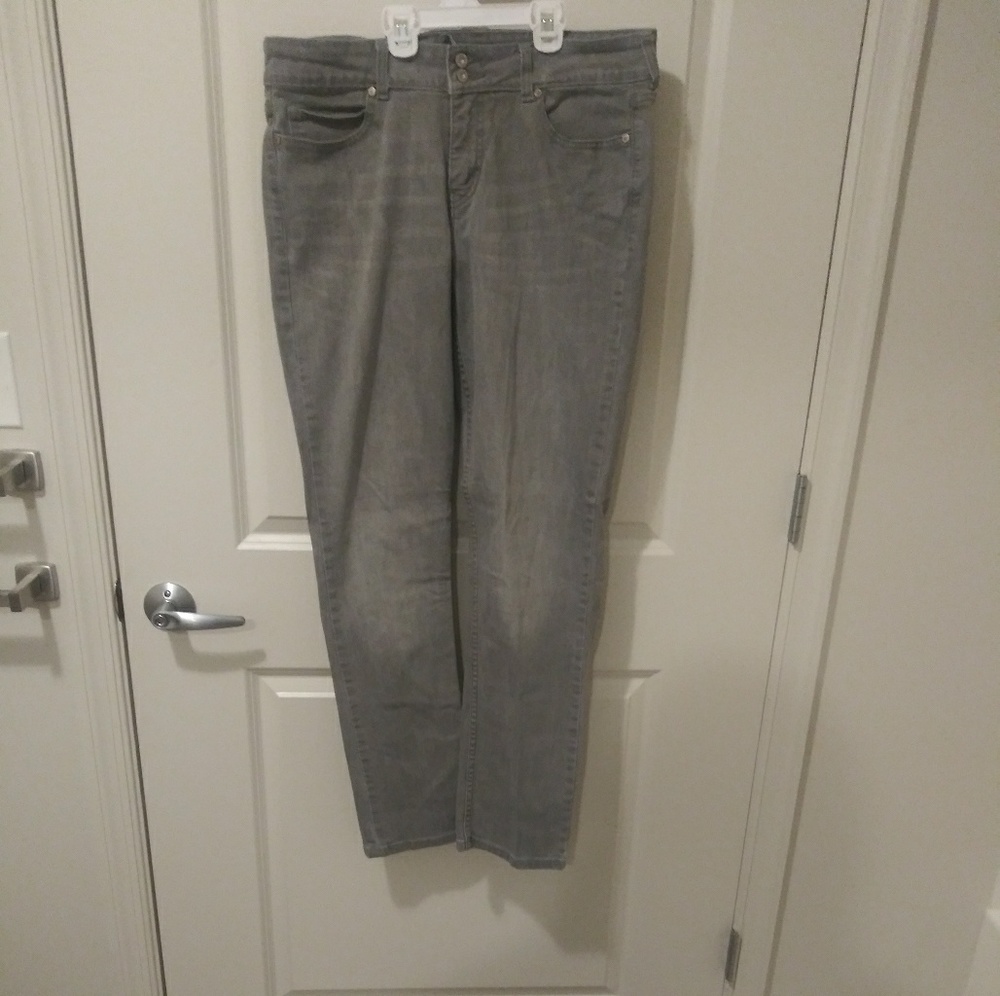 Grey Levi Strauss jeans